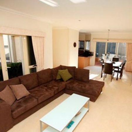 Salt Air On Banyan Apartment Warrnambool Room photo